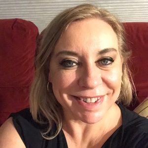 Meet your Posher, Rita